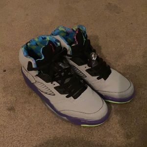 Jordan’s Bel Air retro 5s 8/10 cond. Box beat up